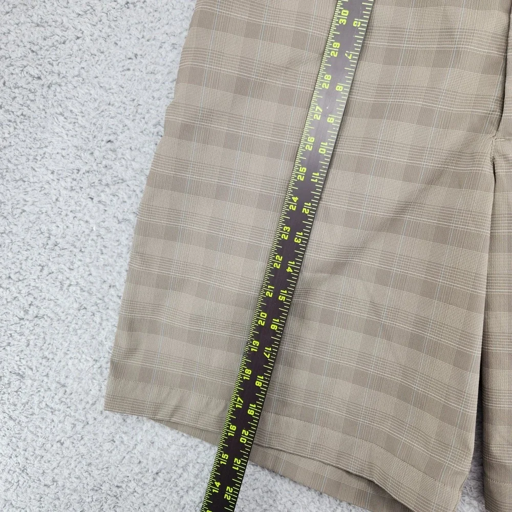 Nike Golf Fit Dry Plaid Chino Shorts Mens Size 36 Brown